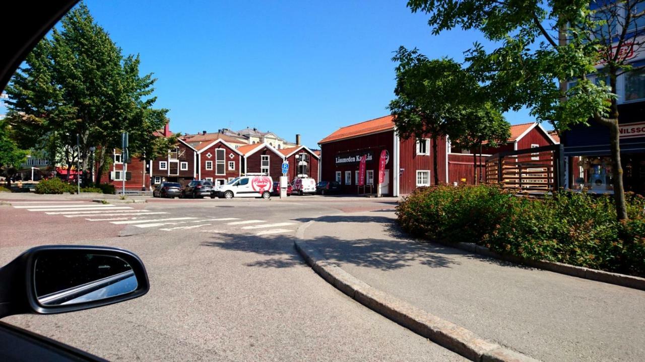 Ett Hus Med 3 Sovrum Med Supersnabba Internet Fiberanslutningen 1000Mb-100Mb I Hoeg, 7 Minuter Fran Hudiksvall Exteriér fotografie