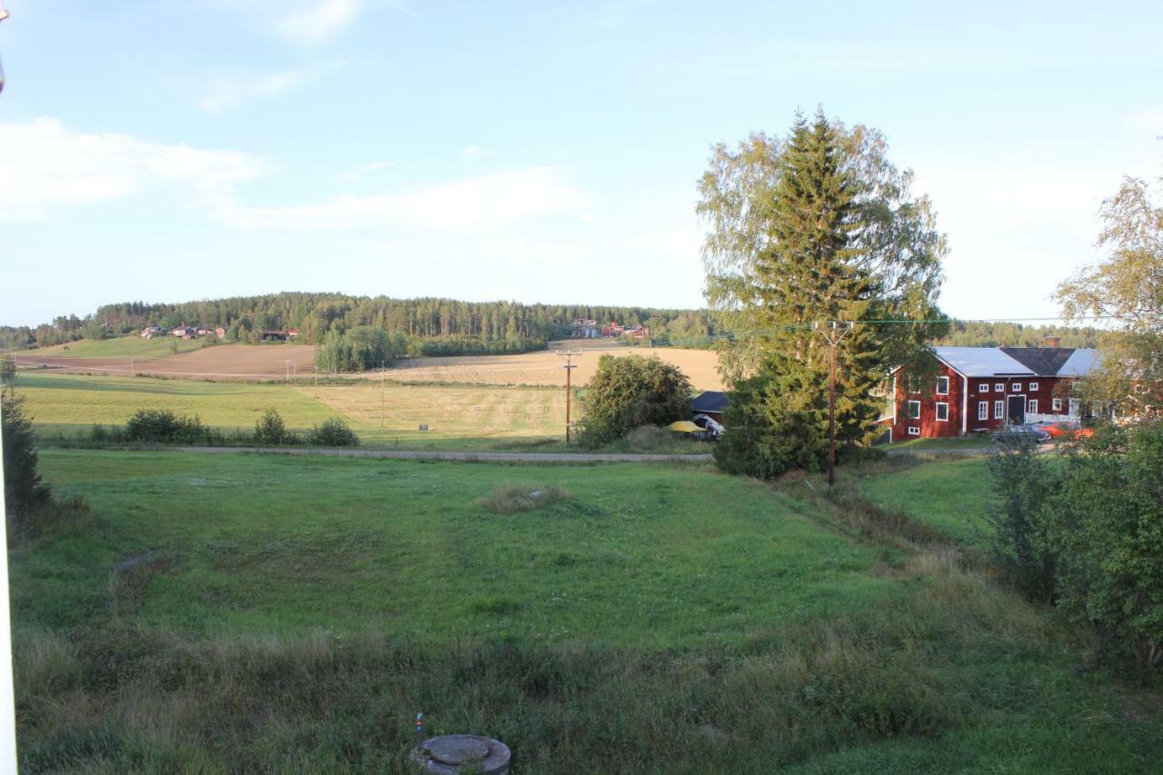 Ett Hus Med 3 Sovrum Med Supersnabba Internet Fiberanslutningen 1000Mb-100Mb I Hoeg, 7 Minuter Fran Hudiksvall Exteriér fotografie